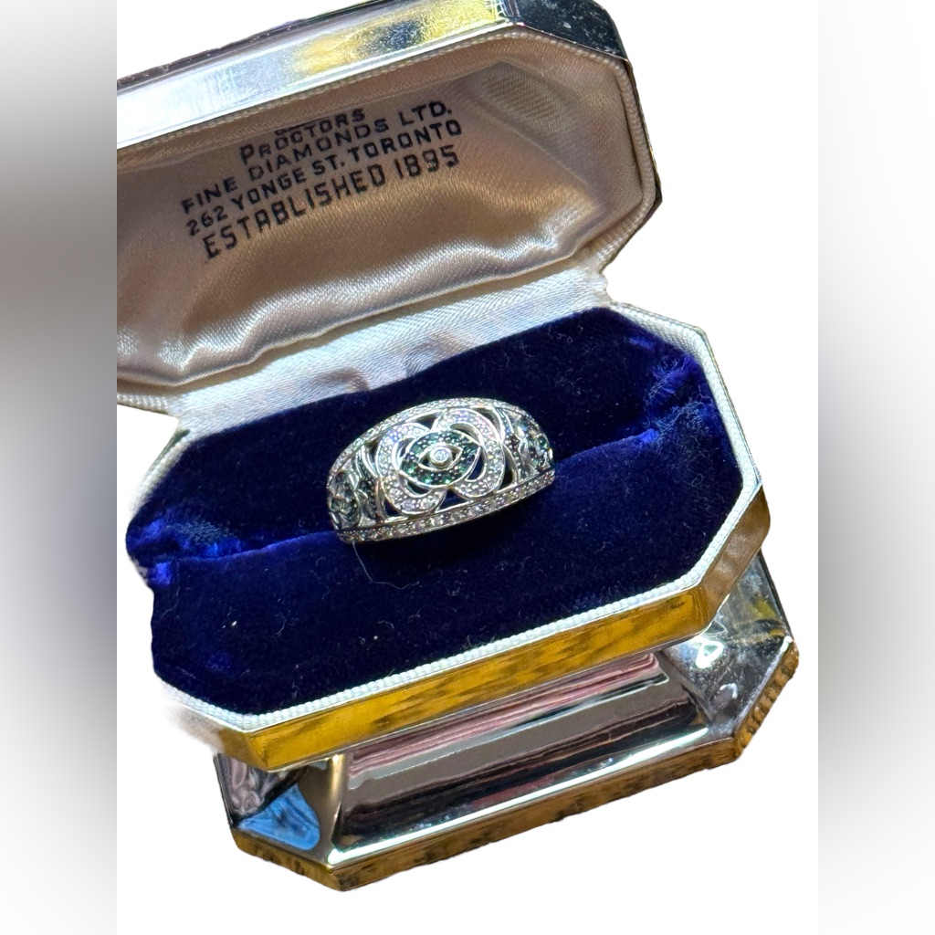 Sterling Silver 925 Diamond & Emerald Flower Design Band Ring